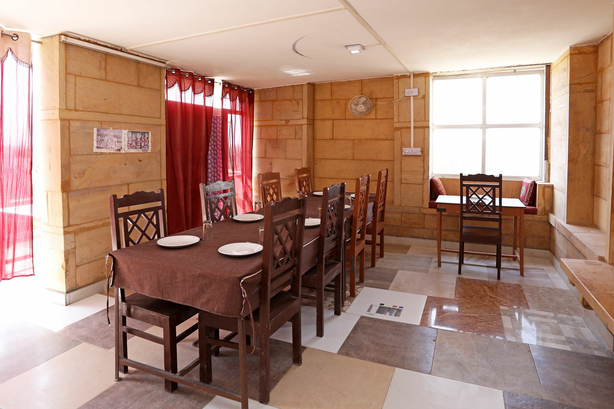 Oyo Townhouse 028 Corporate Suite Noida Exterior foto